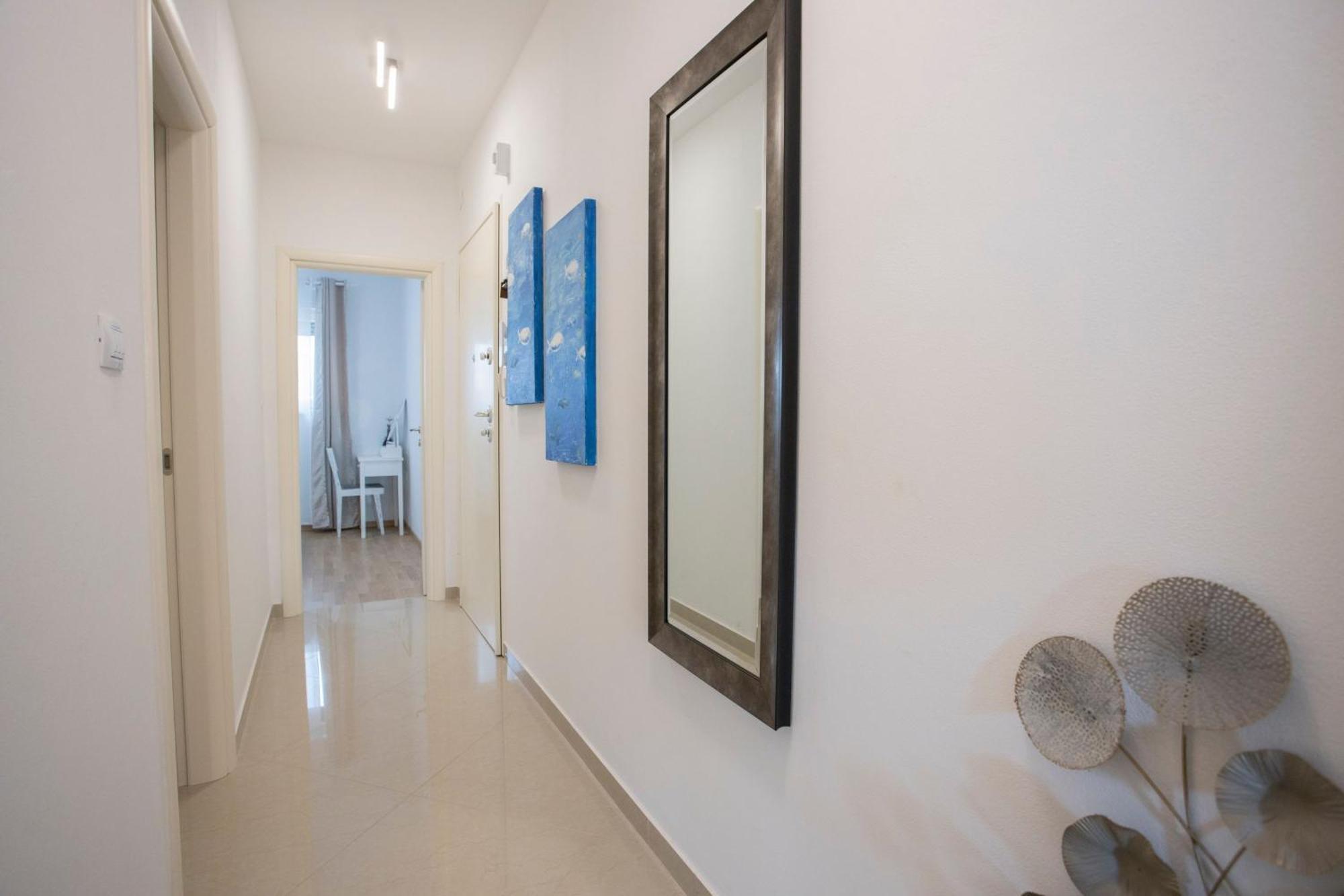Mira Apartment *